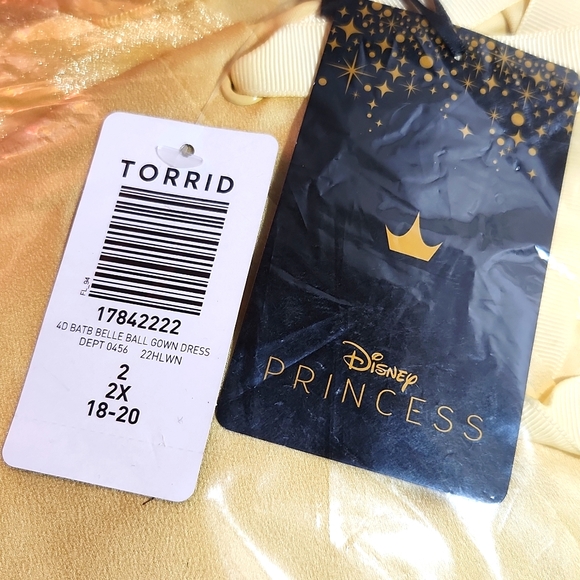 ❤️NWT VINTAGE TORRID PREMIUM PRINCESS BELLE BEAUTY AND THE BEAST COSPLAY DRESS - Picture 5 of 12